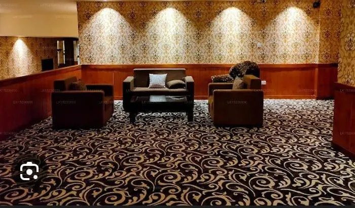 The Queensburry City Hotel
